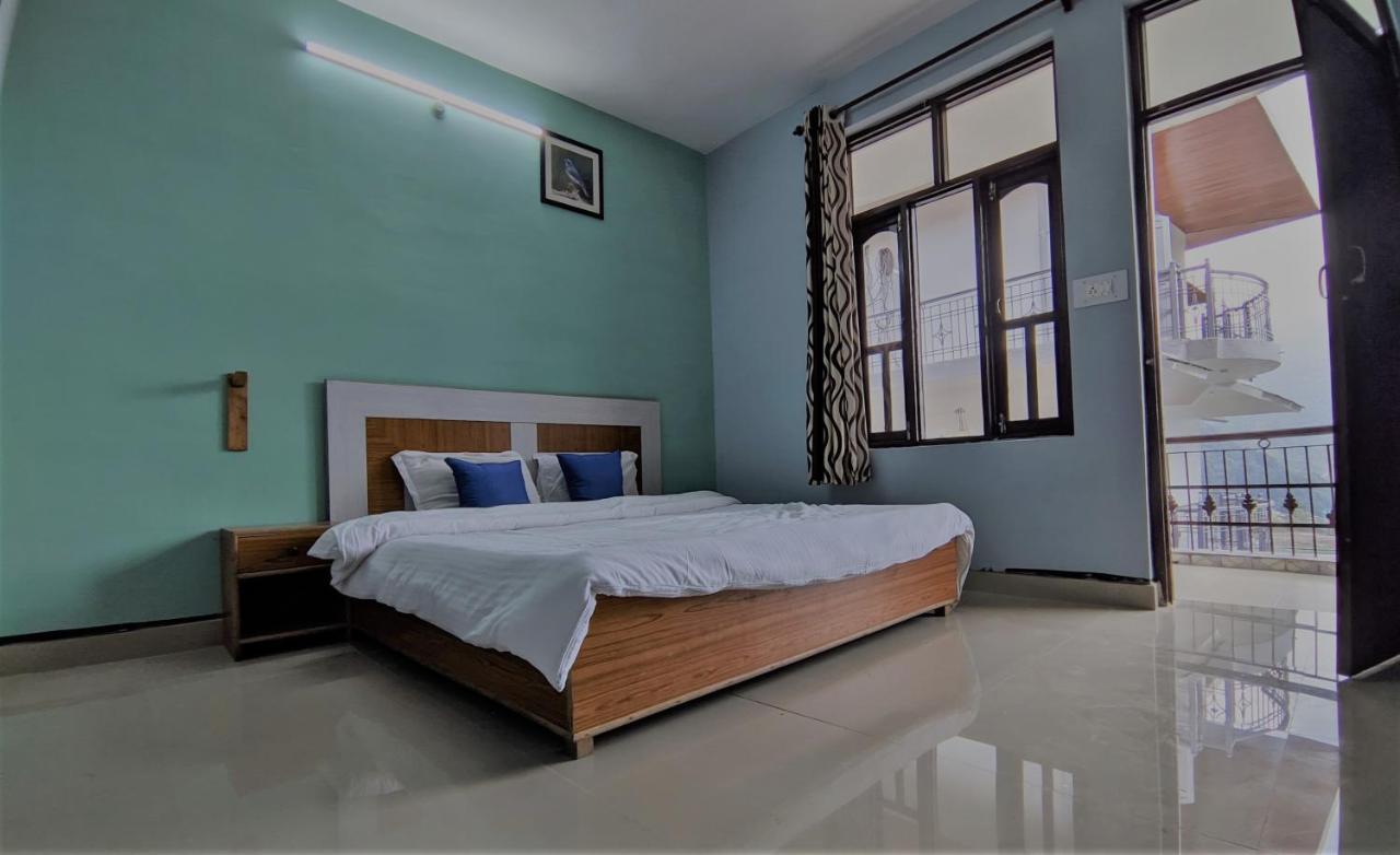 Hostel Who Needs Map Mcleodganj แมคลอยด์กันจ์ ภายนอก รูปภาพ