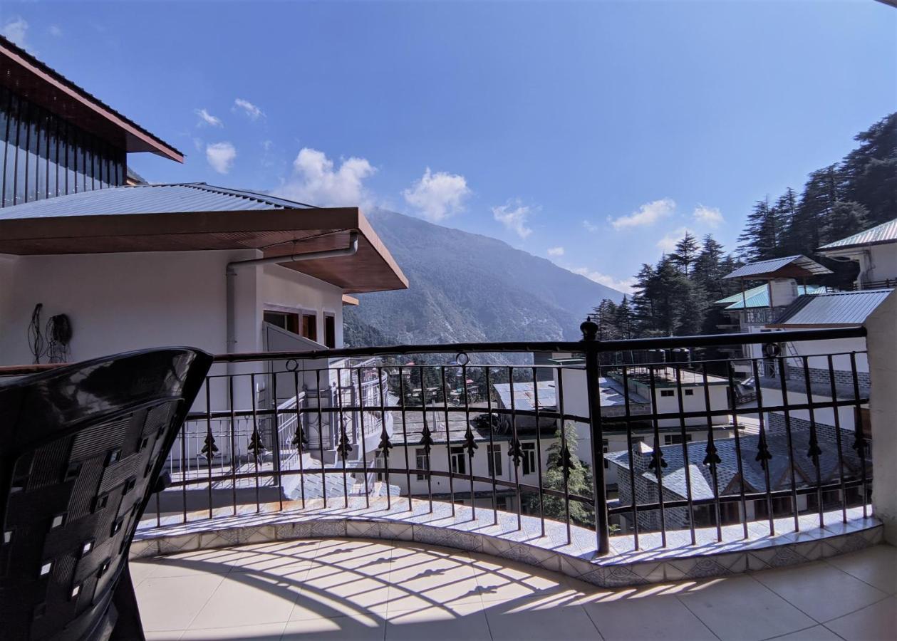 Hostel Who Needs Map Mcleodganj แมคลอยด์กันจ์ ภายนอก รูปภาพ