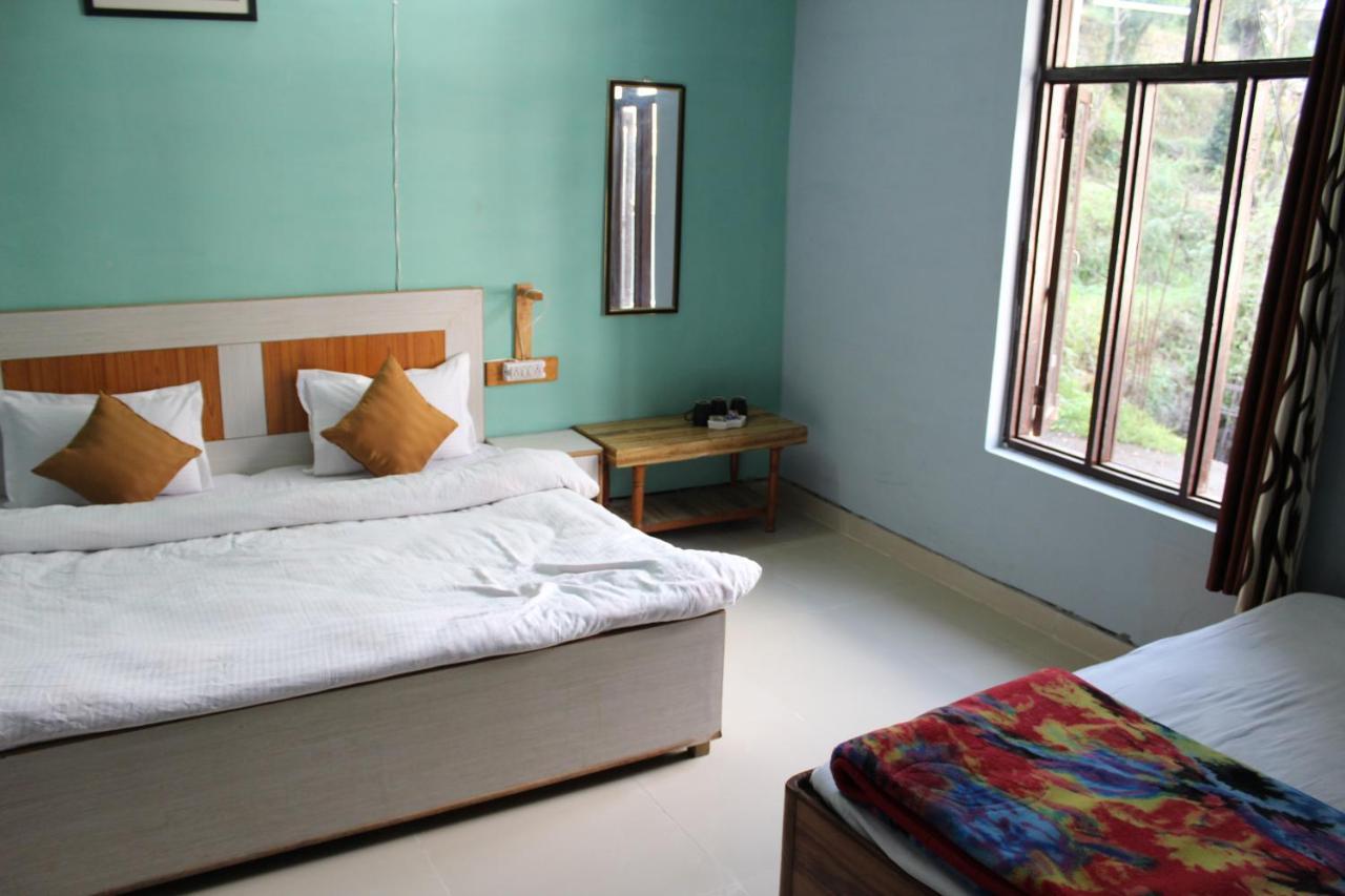 Hostel Who Needs Map Mcleodganj แมคลอยด์กันจ์ ภายนอก รูปภาพ